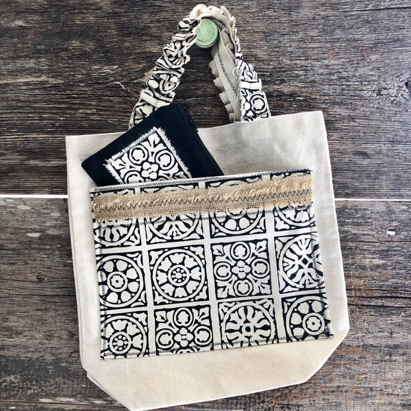 Keep It Gypsy Large Tote In Black And White